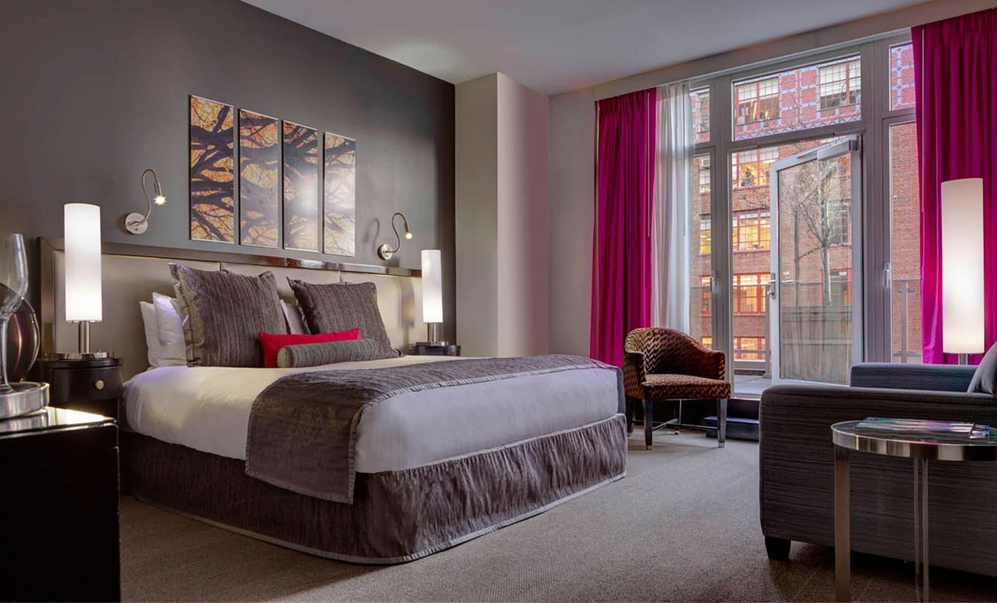 Royalton Park Avenue Hotel New York Exterior photo A bedroom at the Hotel Commonwealth